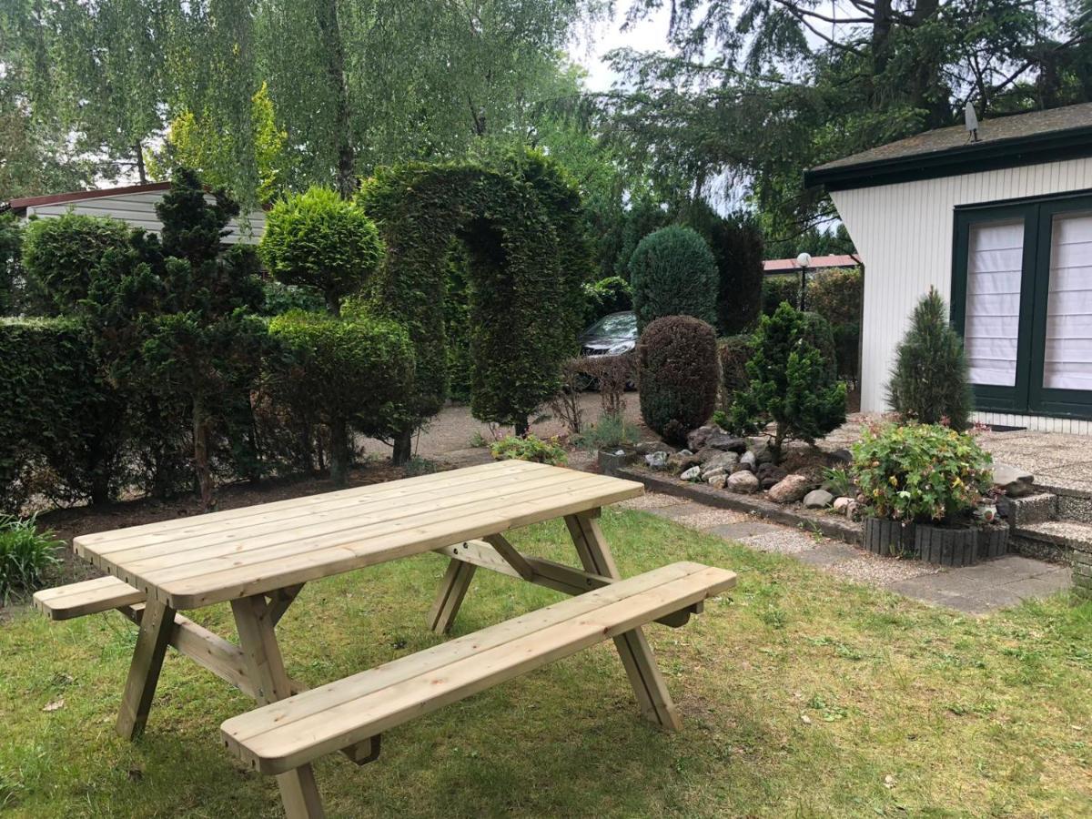 Cottage house Putten Exterior photo